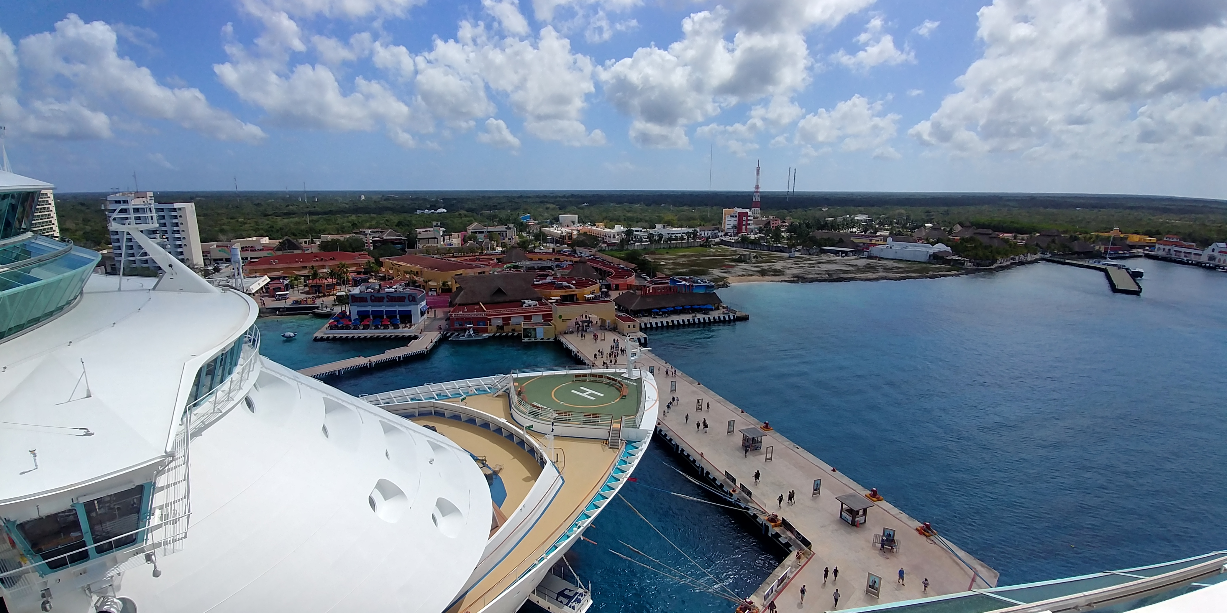 Cruise Photo